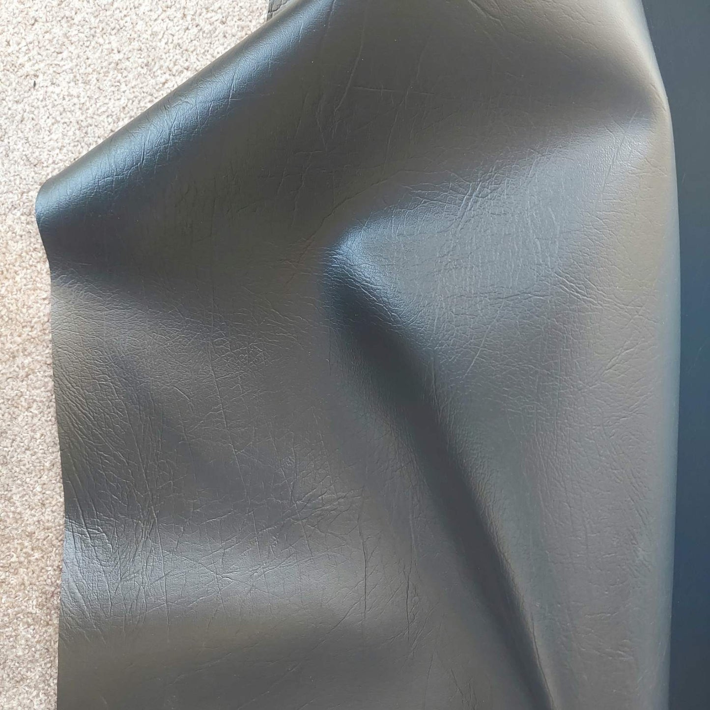 Black Vinyl - Faux Leather - Per Metter