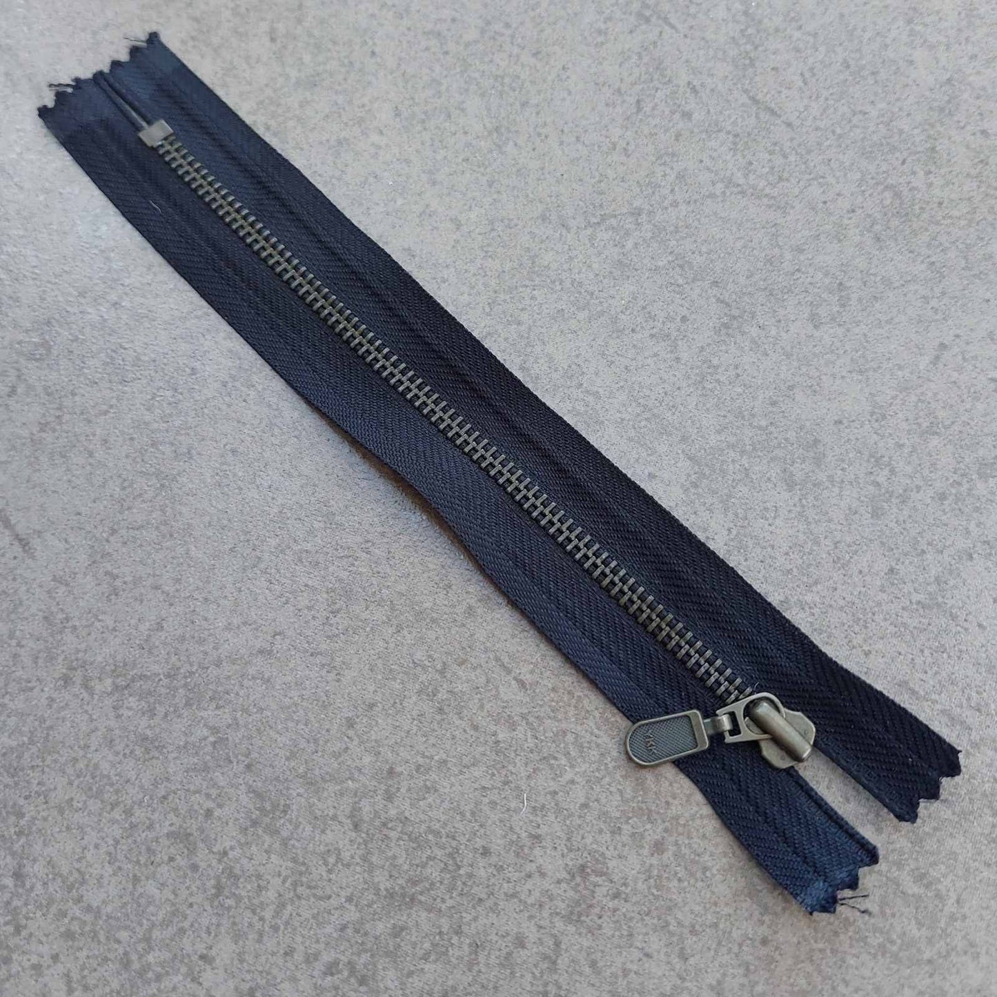 1 x Black YKK Metal Zip - 20cm (8")