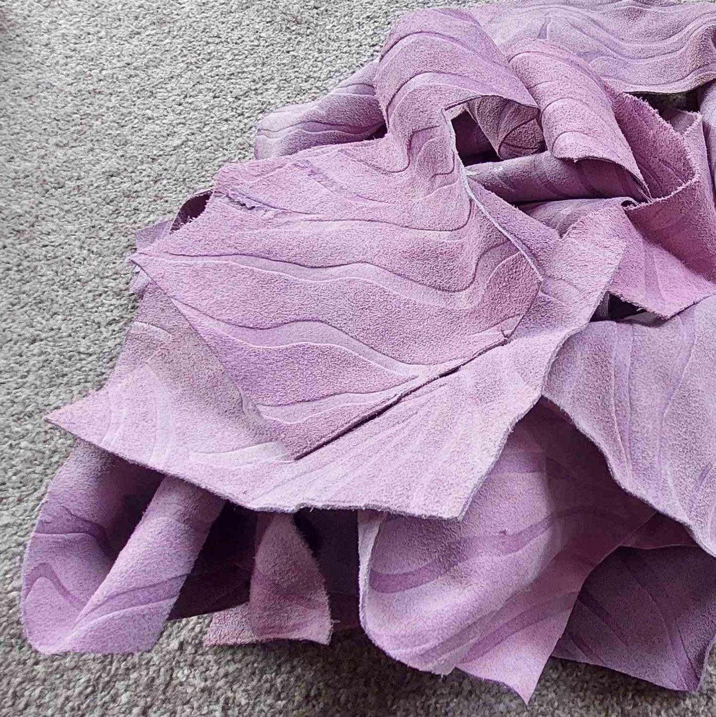 500g of Lilac Purple Suede Leather Pieces - 1.5mm thick