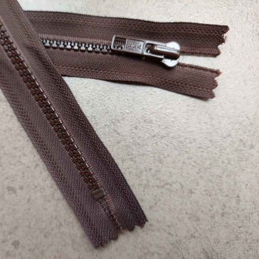1 x Brown YKK Vislon Zip - 15cm (6")