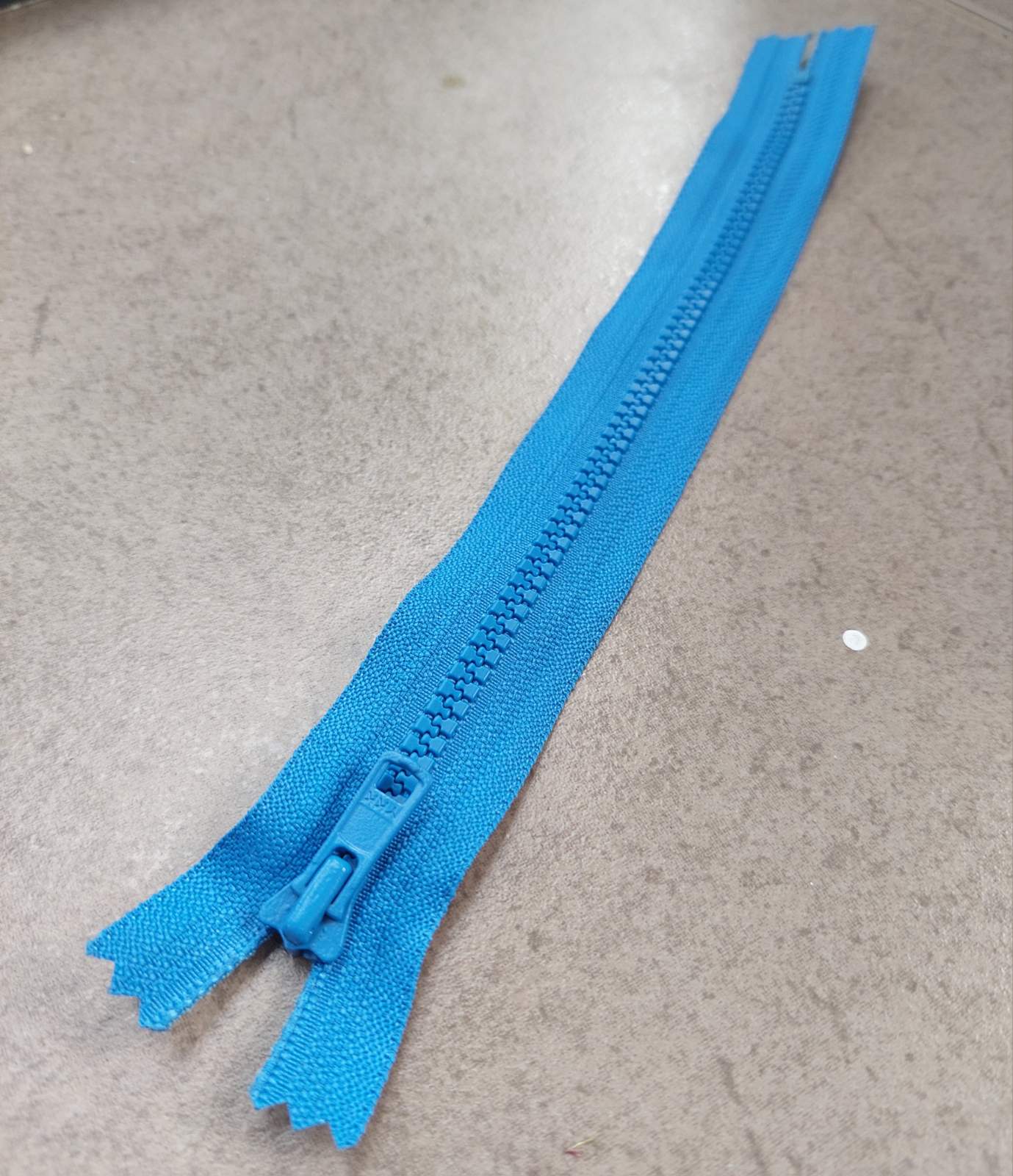 1 x Blue YKK Vislon Zip - 25cm (10")