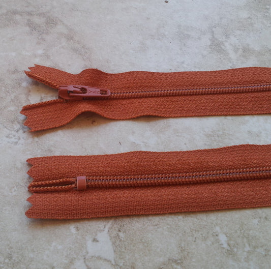10 x YKK Dark Orange Zip - 10cm (4")