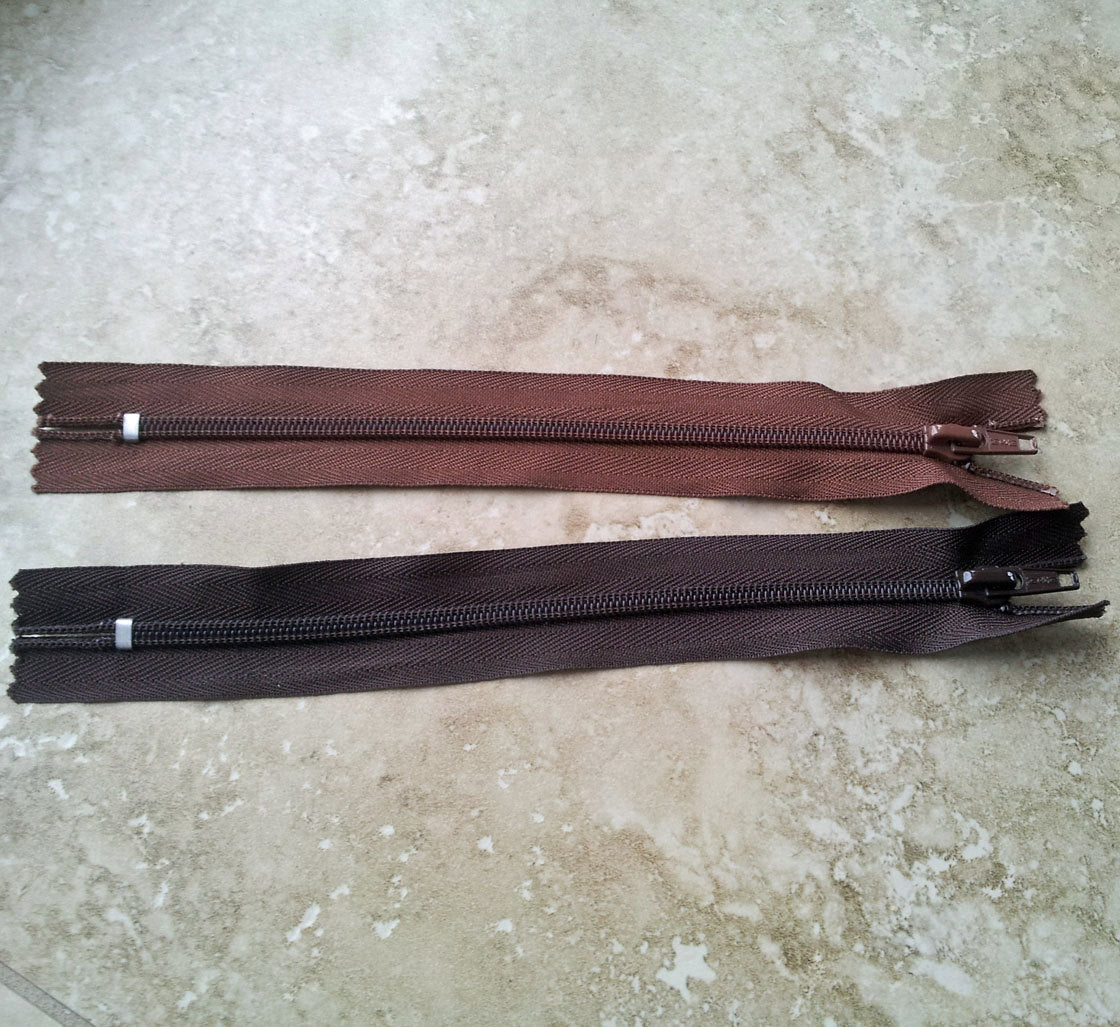 10 x  Mixed Brown Zips - 20cm
